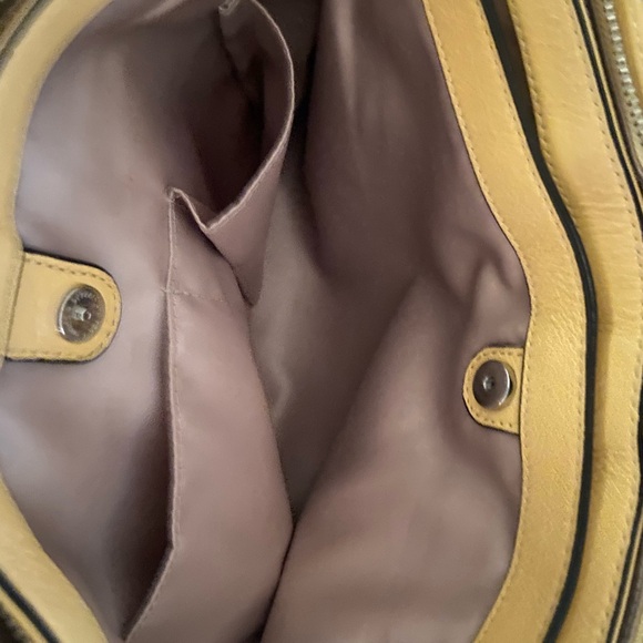 Coach Madison Sabrina satchel handbag in a soft yellow leather butter yellow - Picture 10 of 12